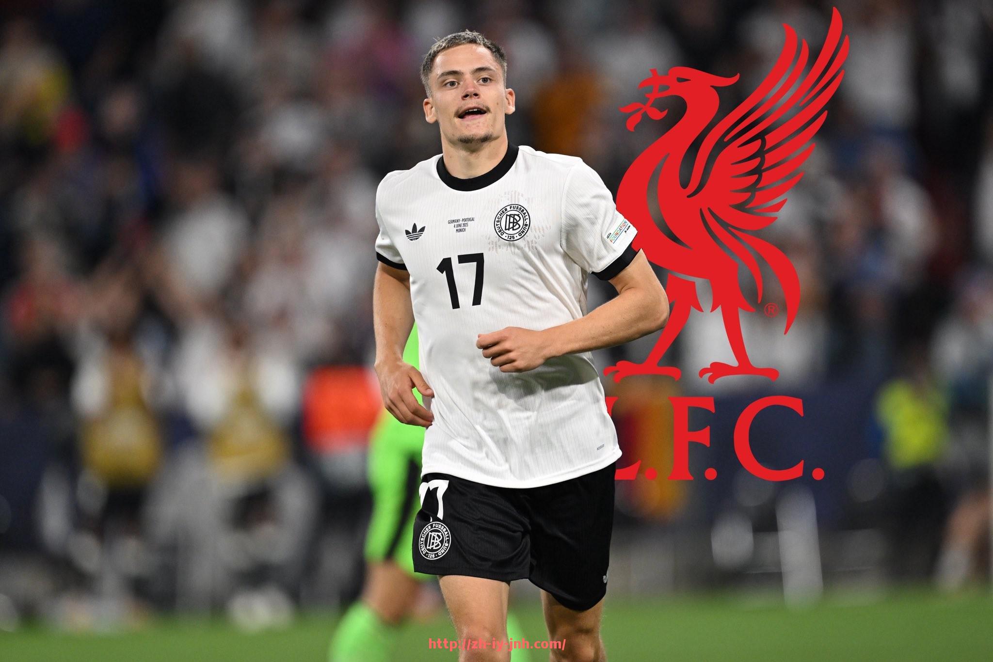 金年会体育-英超赛前球员列队出场仪式及摄影流程详解